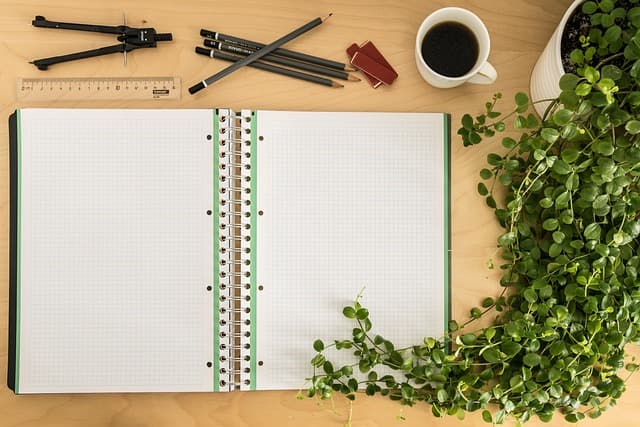 How to Choose the Right Tech Accessories for Your Needs